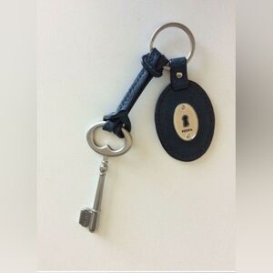 🗝 FOSSIL Key Fob